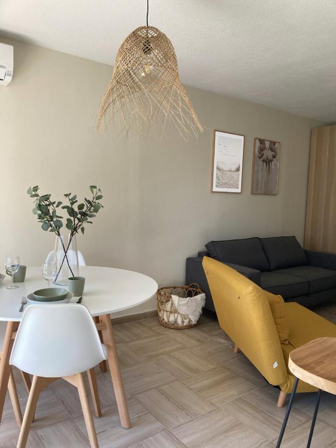 Appartement CUBA NICE Saint-Laurent-du-Var Extérieur photo